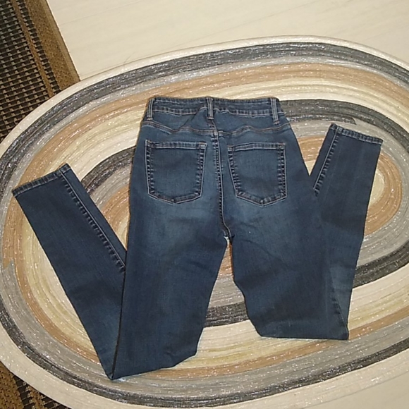 🛍 3/$20 PacSun Super Highrise Skinniest - Picture 2 of 3